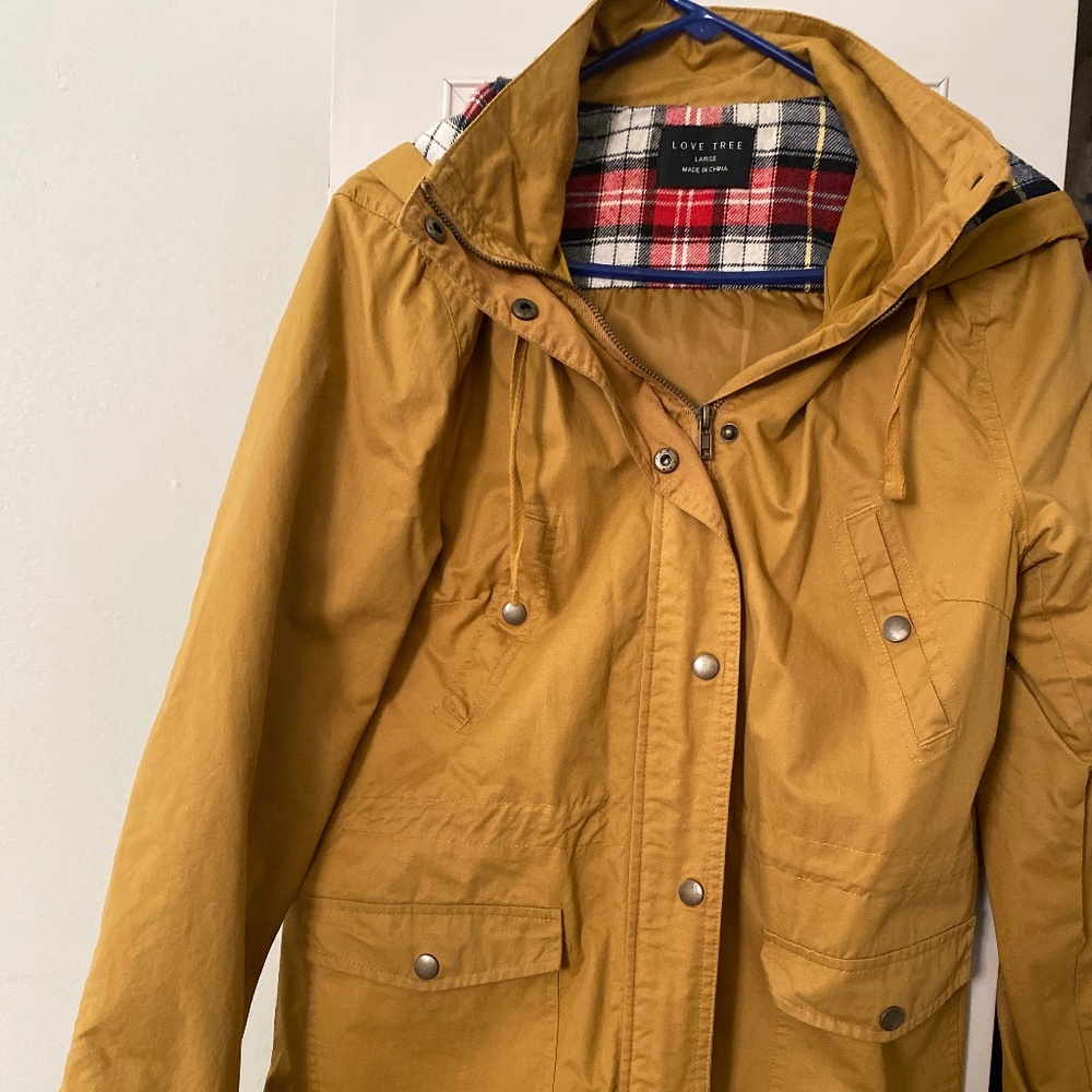 Lovetree Trenchcoat - Mustard Yellow and Plaid - Size L